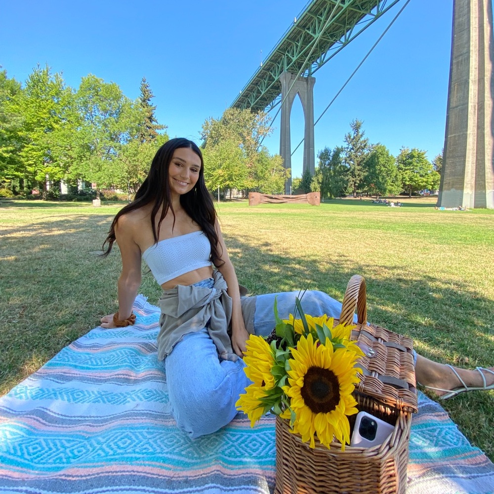 Meet your Posher, Kennedy